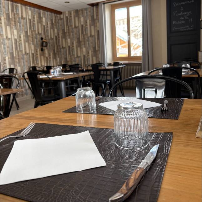 Auberge De La Rivière - restaurant FONCINE-LE-HAUT - Restaurant Champagnole - restaurant FONCINE-LE-HAUT